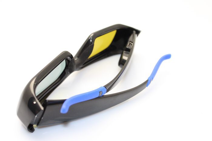 Sony KDL-55HX920 3D电视套装 充电式快门眼镜与丰富片源详解